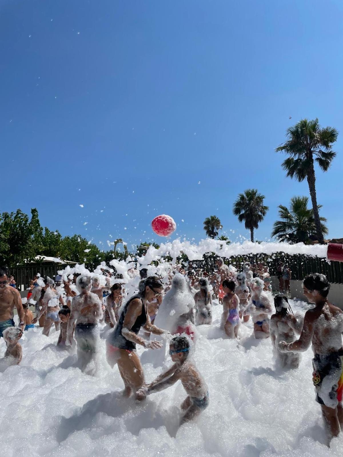 Camping Resort Els Pins Malgrat de Mar Exterior foto